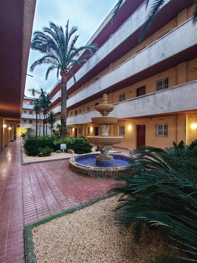 Primera Linia De Mar, Zona Tranquila Appartement Cambrils Buitenkant foto