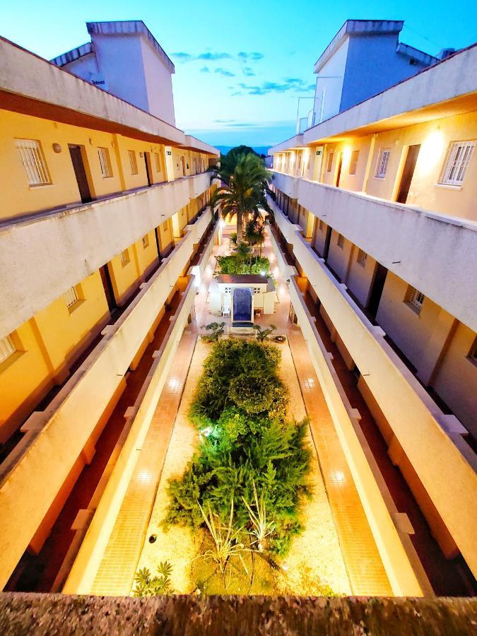Primera Linia De Mar, Zona Tranquila Appartement Cambrils Buitenkant foto